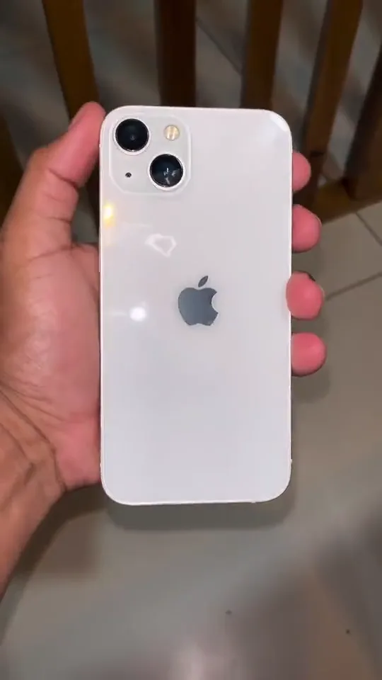 Capa do vídeo de reparo de iphone realizado pela Belloti Cell